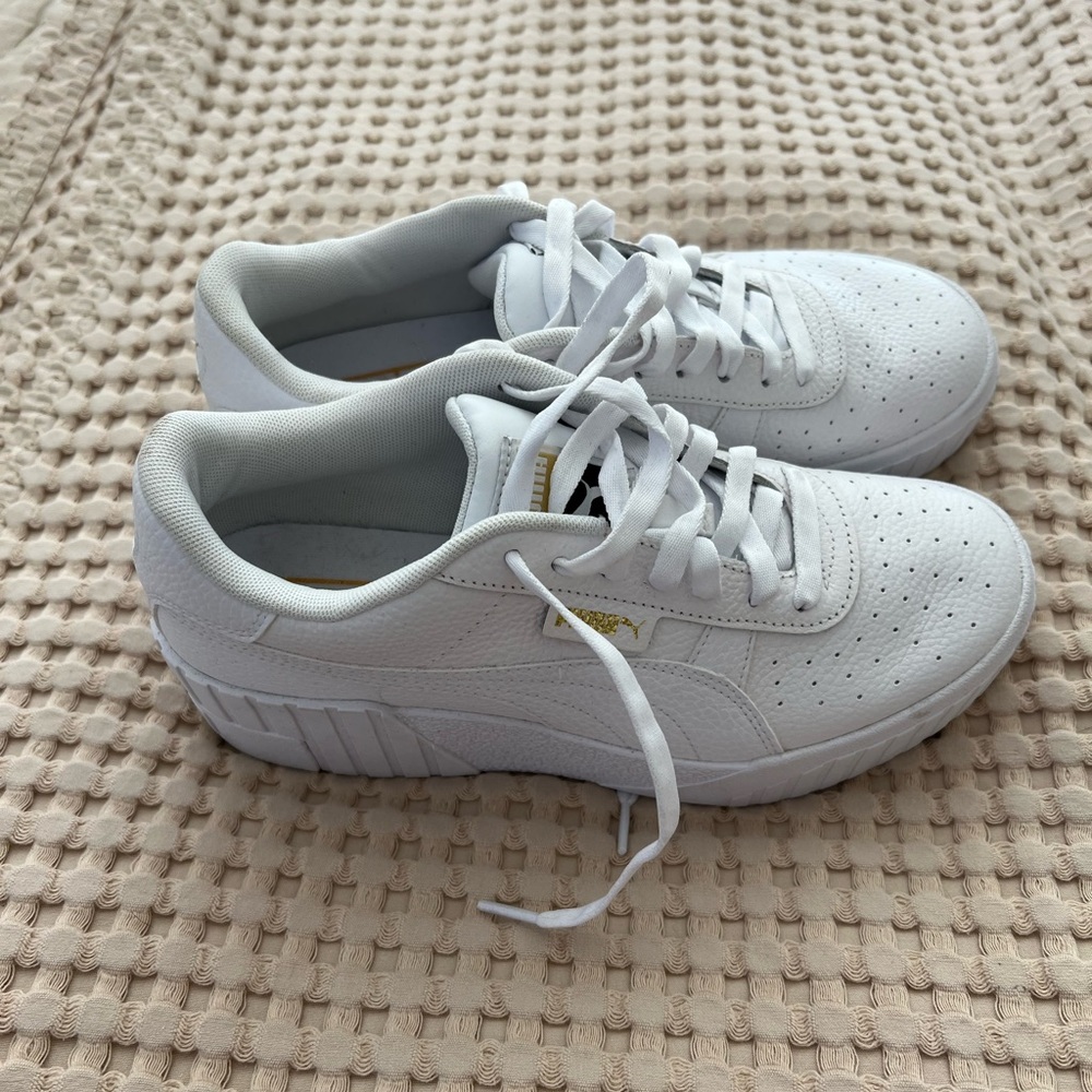Puma Platform Tennis Shoes NEW!